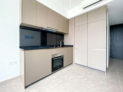 Park Colonial (D13), Condominium #392740021
